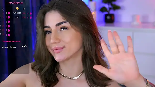 AishaSins webcam