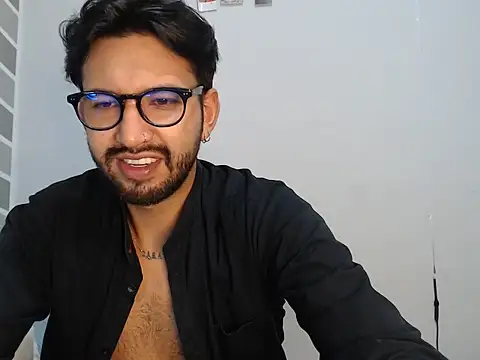 thomass1018 webcam
