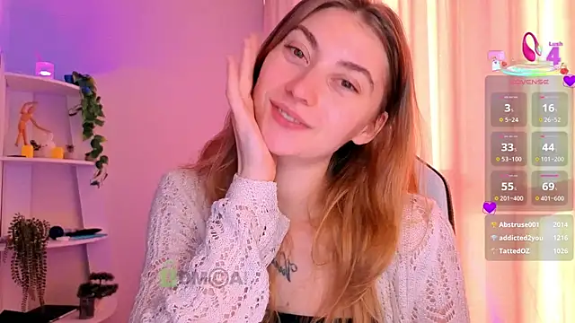 lady_curls webcam