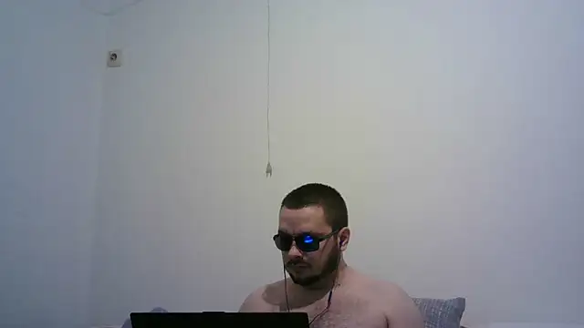 Black_Scorpion91 webcam