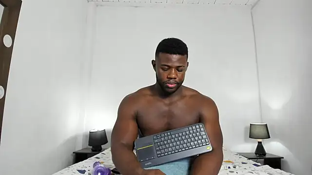 James_McBoy webcam