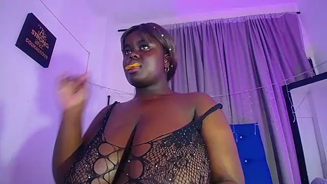 neighbor-ebony webcam