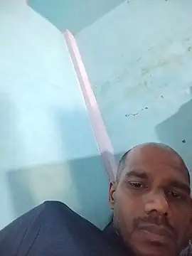 Daddyishere_19 webcam