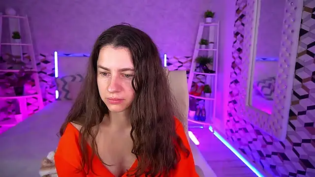 LittleJulii webcam