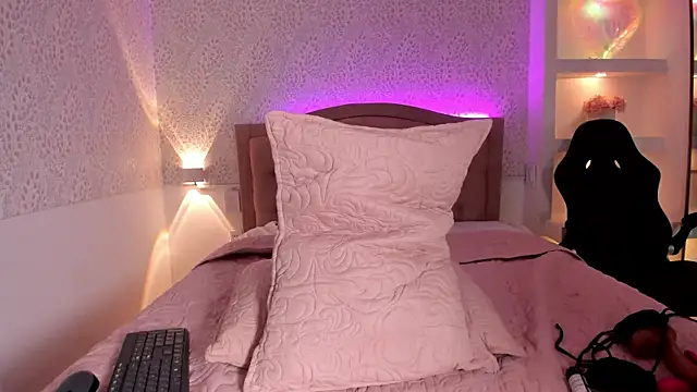 layla-Play webcam