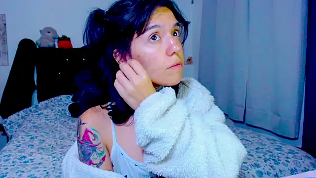 LannieGonzales webcam