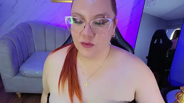 tezzaniut_t webcam