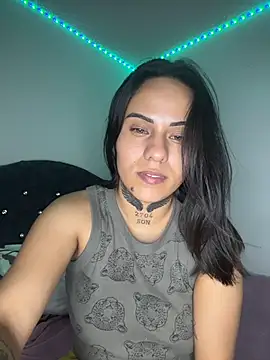 MadisonYoung000 webcam