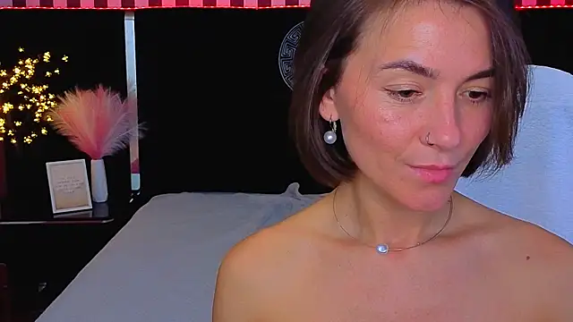 GracefulMichelle webcam