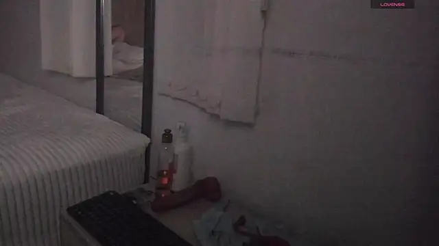 goddess_curvyy webcam