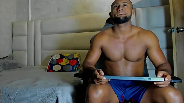 Dark_lennox webcam