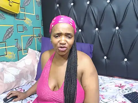 CandyBoobs69 webcam