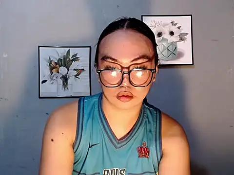 Asianblk_barbiedoll webcam