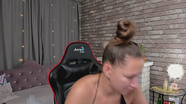 SarahCoksss webcam