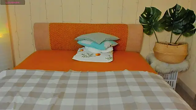 Blossom_Soniya webcam