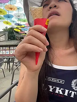 xiaochengzi505 webcam