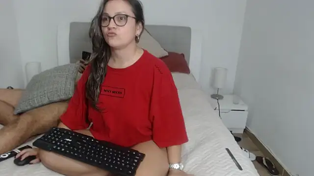 sophie_lopez1 (F milf) - Naked