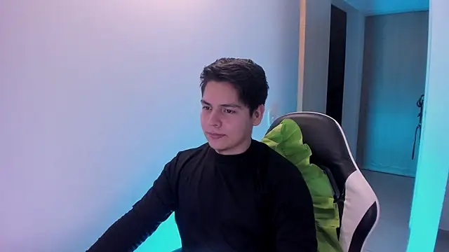 Asta_YunoXXX webcam