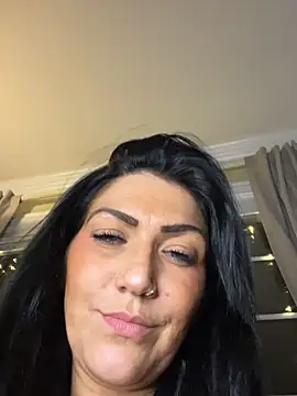 LittleMissEeve webcam