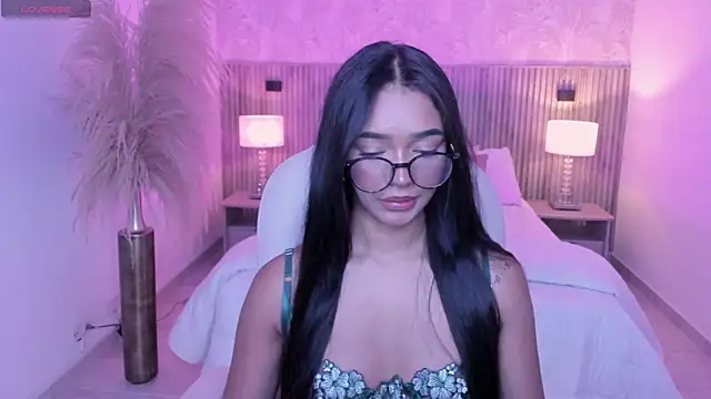 kylie_collins webcam