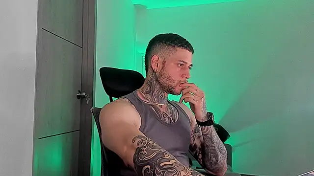 _jamesleandros1 webcam