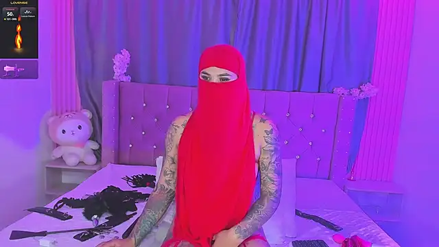 Nayla-Mouna webcam
