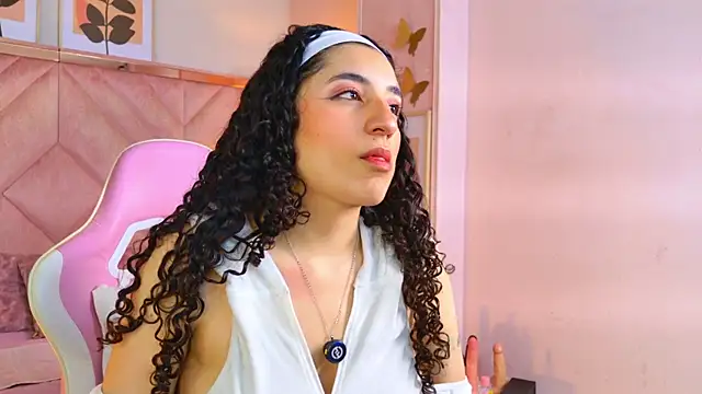DemiJones_ webcam