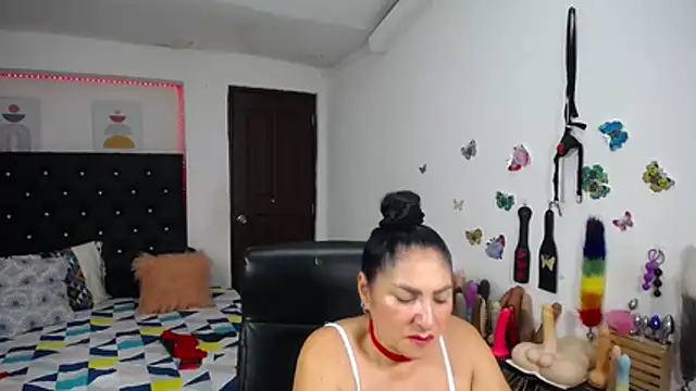 mature_bigboobs10 webcam