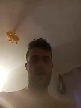 pocholoibz webcam