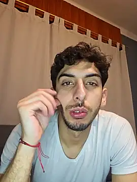 LeoyNicky98 webcam