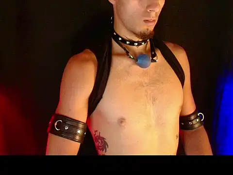 dark_men1 webcam
