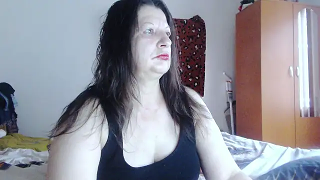 ExtasyMature webcam