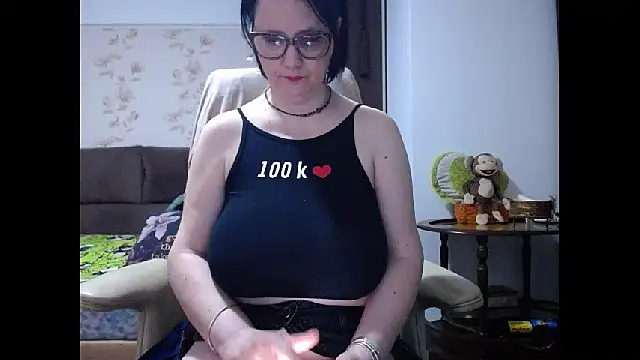 Mary_x webcam