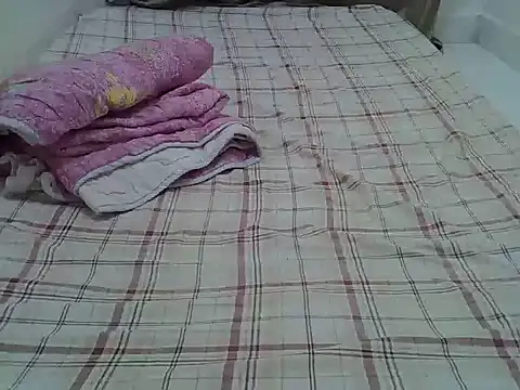Queen-Alicia webcam