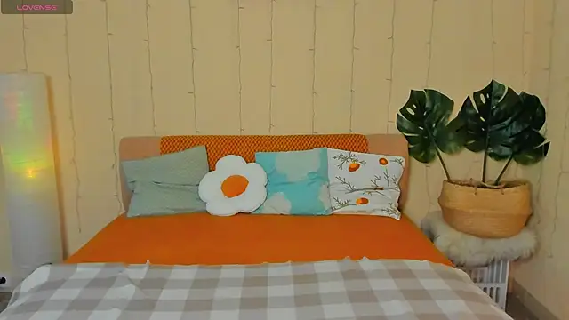 Blossom_Soniya webcam