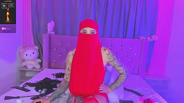 Nayla-Mouna webcam