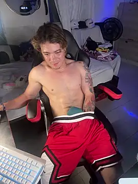 AngelLatinBoy webcam