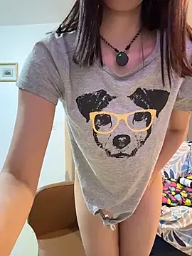 HinaSweet Live Webcam on Stripchat