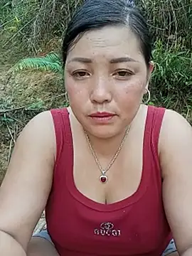 sary-hot2x webcam