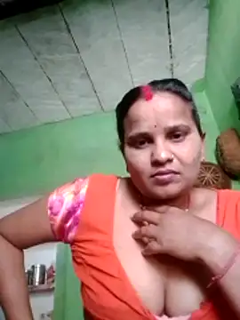 Shivani09900 webcam