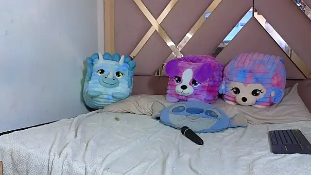 Sophia_moo_ webcam