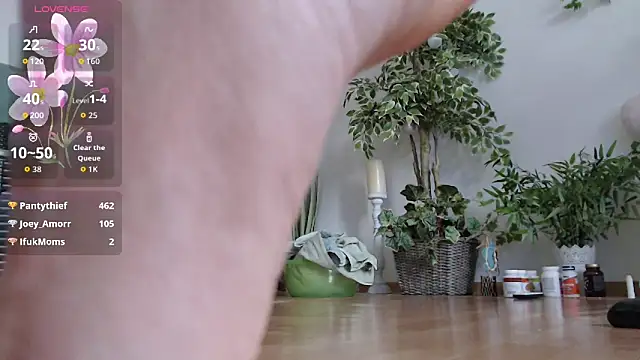 Squirtmania live cam