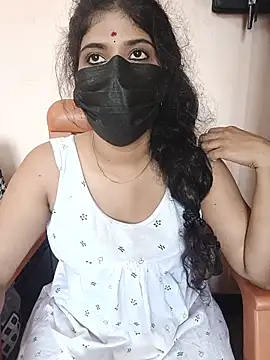 Sunitha28 webcam