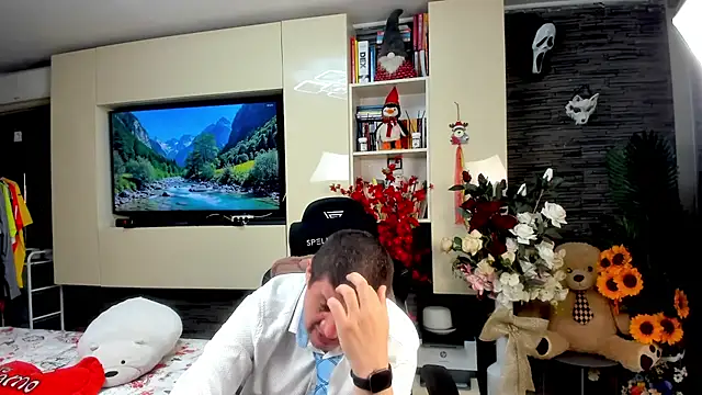 SpartacusDaddy48 webcam