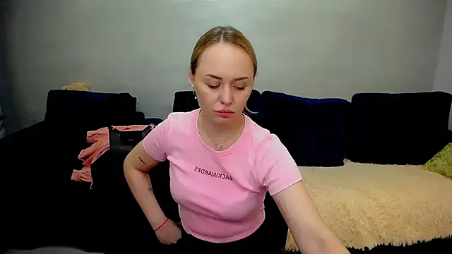 LiluMoon__ webcam