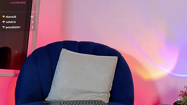 lui_x_dust live cam