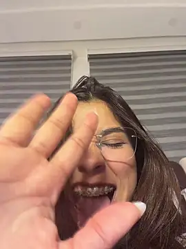 crystal_bunny7 webcam