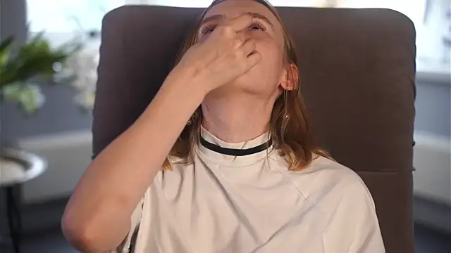 HelaineLube