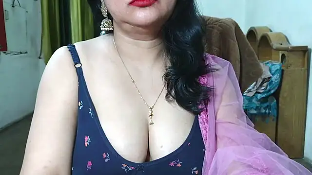 Cute_Mahi22 webcam