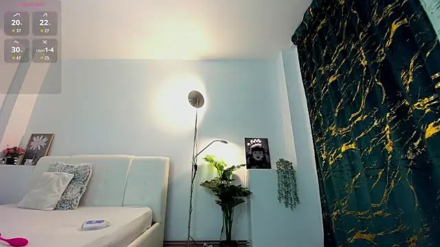 innocent_eva1 webcam